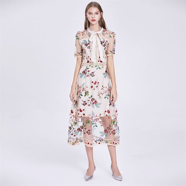 Fashion Designer Runway Dress Verão Mulheres Bow Collar Manga Curta Floral-impressão Bordado Elegante Vestidos Longos 210520