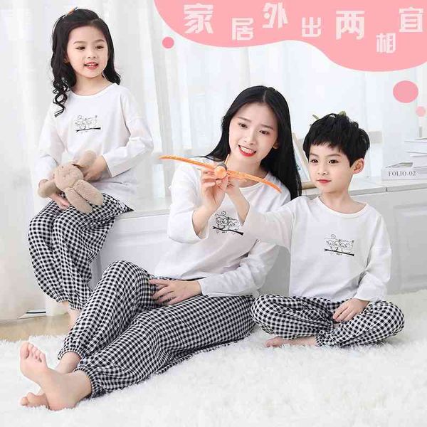 

2021 parent child pajamas for boys and girls, Blue;red