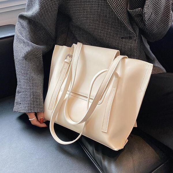 

shoulder bags women's autumn large capacity crossbody hand bag