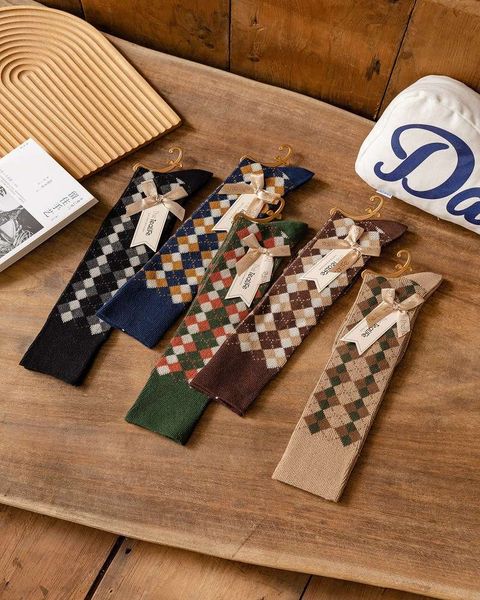 

double way art style knee, Black;white