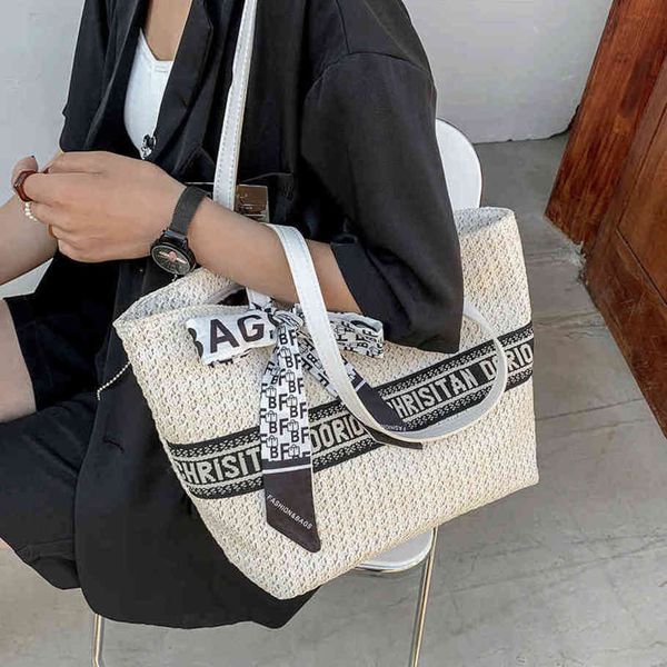 

80% off shop clearance large capacity women's summer new fashion one shoulder armpit net red foreign style tote straw bag