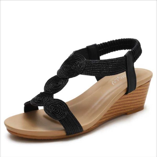 2021 Sandali con tacco a punta romana Summer Word con comode scarpe casual da donna di grandi dimensioni Scarpe con tacco medio in pelle bohémien XM048 Y0721