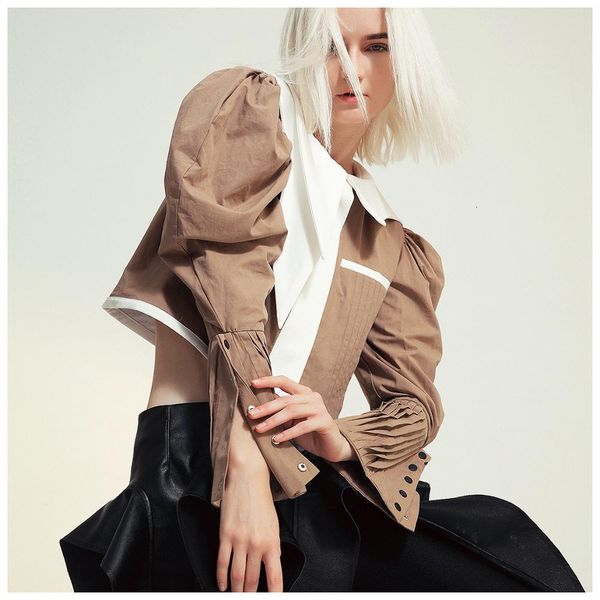 

color square asymmetric contrast collar lamb leg sleeves short jacket, Black;brown