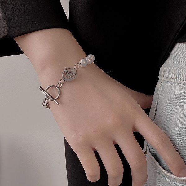 

link, chain rose flower bracelets women splicing bracelet fashion artificial pearl personality hip hop silver color alloy oorbellen, Black