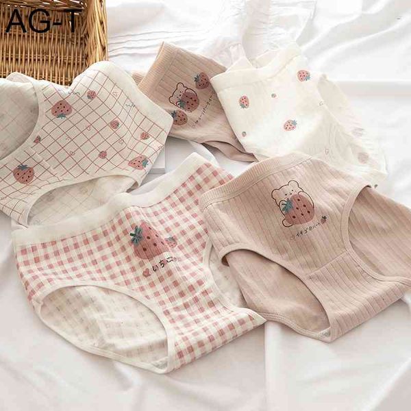

sweetheart strawberry plaid crotch women's underwear vertical stripe girl cotton breathable student triangle shorts, Black;pink