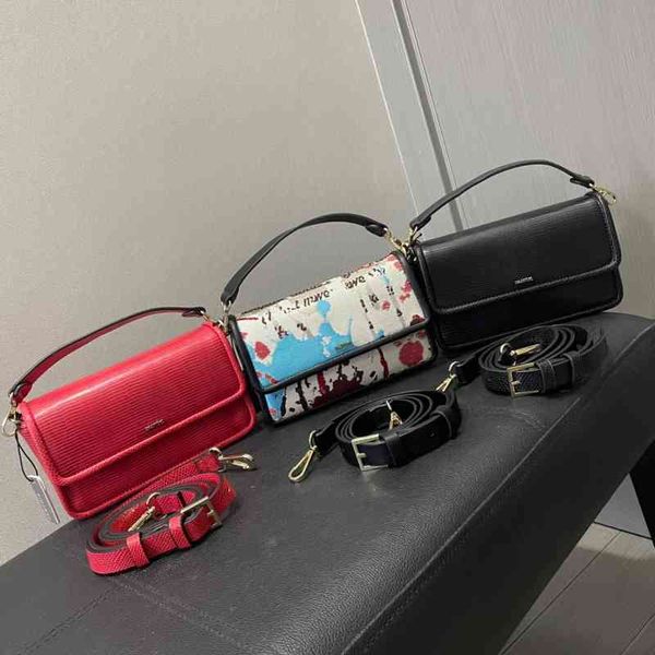 

spanish parfois exquisite small handbag