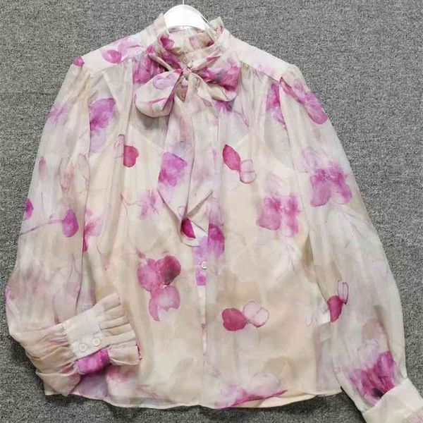 

truevoker european high end fashion 100% silk lantern sleeve ruffle collar pink petal flower print chic blouses shirt 210602, White