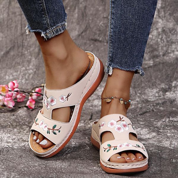 

slippers 2021 multicolour large size flower embroidered women's summer slope heel round head retro fashion female sandals, Black