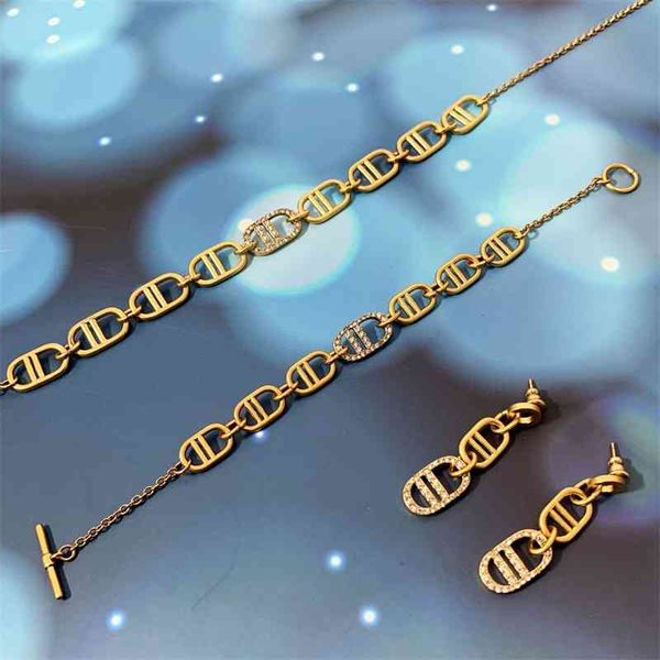 

70% off outlet online family's new letter and necklaces, Black