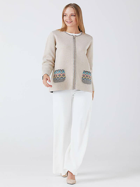 

women's knits & tees wool fabric zippered pocketed mandarin collar short women cardigan 2022 fashion winter jacket 3 colors options, White
