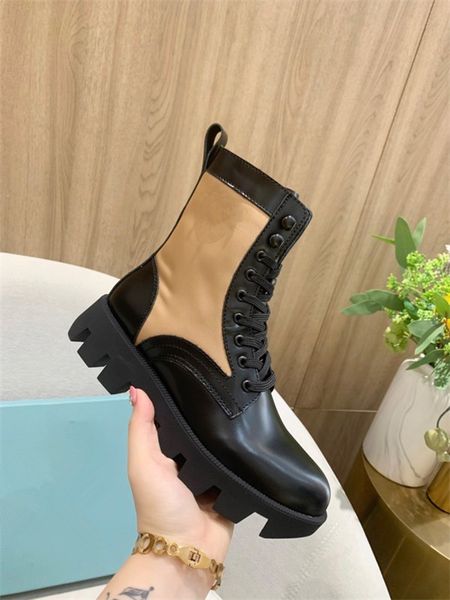 

2021 women designer boots martin desert boot flamingos love arrow leather medal coarse non-slip winter shoes, Black