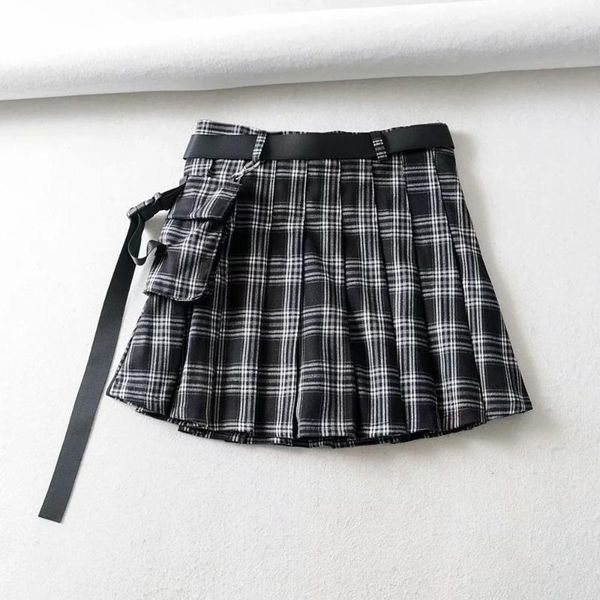 

skirts women's punk style high-waist plaid mini with belt, Black