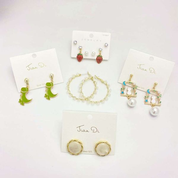 

earrings temperament simple fashion earrings comprehensive