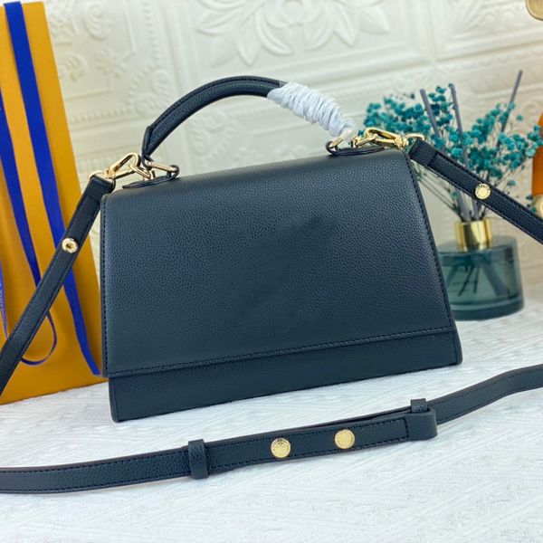

fahion luxury women handbags designers saddles leathe shoulder bags twist one handle baguettes hobos