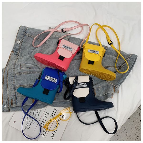 

2021 children wellies mobile phone purse fashion kids galoshes messenger bags girls silicone accessory bag woman mini wallet f195, White