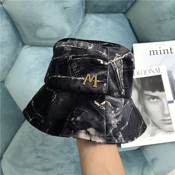 

japanese minority designer's tie dyed fisherman's hat for women