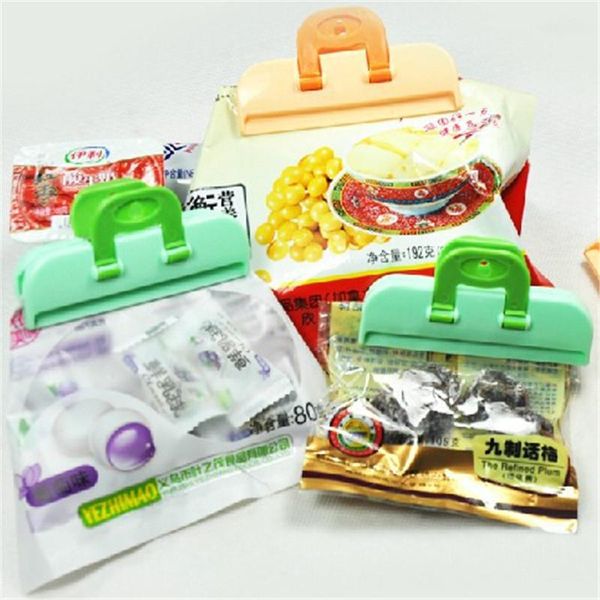 

Portable ABS Practical Sealing Very Strong Clamp Clip Powder Package Bag Clips