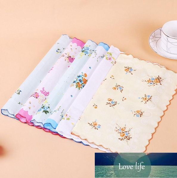 Fazzoletto di cotone ricamato floreale Fazzoletti da donna Flower Lady Hankies Mini SquareScarf Boutique Asciugamano tascabile gratuito dff1980 Prezzo di fabbrica design esperto