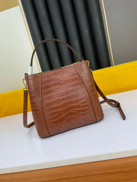 

stylish high-quality totes leather ladies handbag zipper opening shoulder size 25-22-13m 461134
