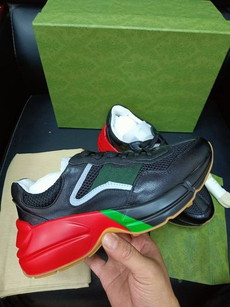 

hommes femmes rhyton casual dad chaussures paris luxury design house emblÃ©matique sneaker toile mini rÃ©tro tissu jacquard semelle Ã©paisse mj, Red;white