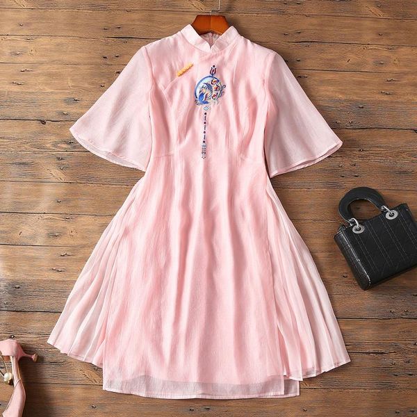 

summer style chinese flower embroidered trumpet sleeve chiffon pleated skirt improved cheongsam dress hanfu ethnic clothing, Red