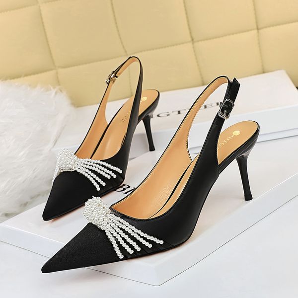 

2022 women wedding dress lady womens shoes high heels red bottom so kate style 7cm pu brown black round pointed toes pumps bottoms sneaker p