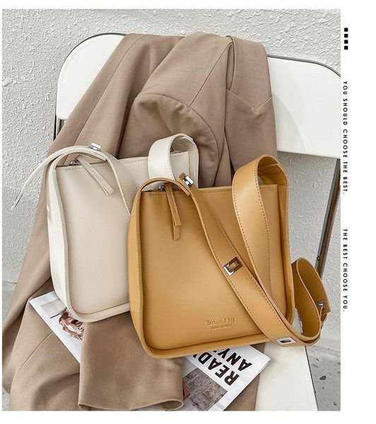 

shoulder bags summer leather pu simple 2021 designer fashion texture messenger bag foreign style large capacity girl sac