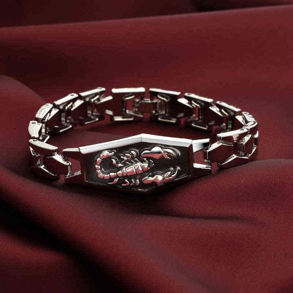 Pulseiras de metal banhado a prata homens escorpião encantos punk homem pulseira pulseira pulsera hombrejewelry