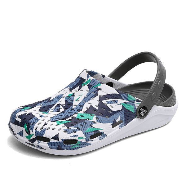 

slippers mens 2021 summer mens casual sandals fashion trend outdoor antiskid casual versatile beach personalized hole shoes, Black