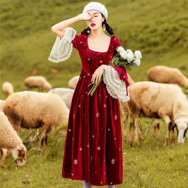 

casual dresses spring fashion brand ebroidery lace stitching dress female literary retro good quality long velvet wq816 dropship, Black;gray