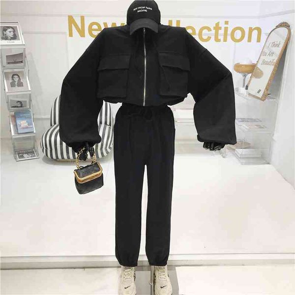 

pant of two spring niche design fashion short collar large pocket sweater + legged pants, White