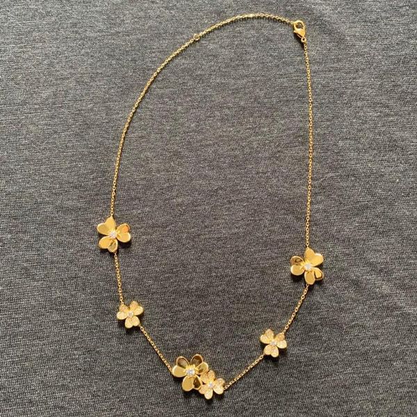 

chains brand pure 925 sterling silver jewelry for women gold color neckalce flower pendant luck clover sakura wedding party necklace