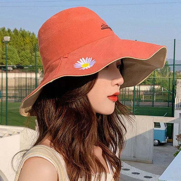 

bucket hat daisy woman double face ultraviolet protection sun block hat sun shade summer hat have big brim, Blue;gray