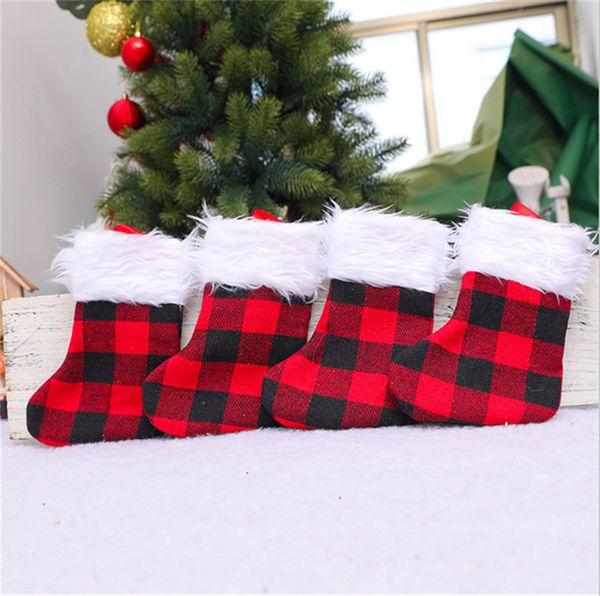 

2021 christmas stocking red black grid plaid xmas stocking pendent candy gifts bag plush patchwork long socks christmas ornament