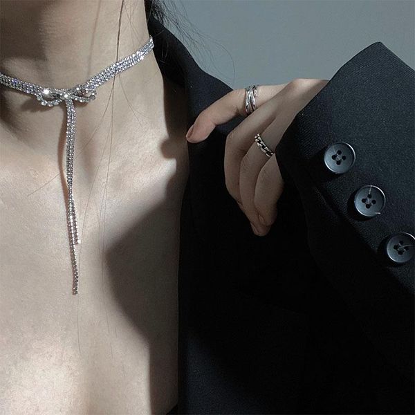 

chokers light luxury design sense rhinestone bow necklace women's long tassel clavicle chain t-shaped fashion of nature, Golden;silver
