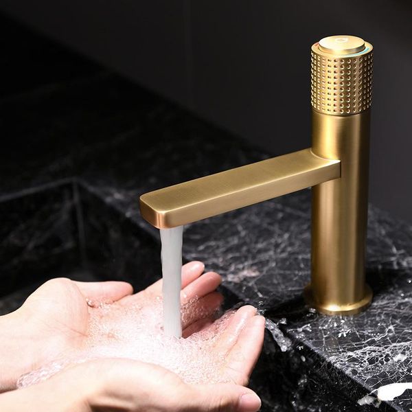 

bathroom sink faucets fashion design brass faucet copper single hole exquisite handle basin mixer tap faucet,black