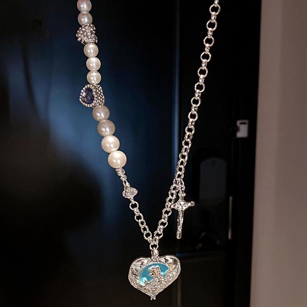 

pendant necklaces 2021 fashion love cross pendent necklace for women romantic luxury rhinestone crystal chain, Silver