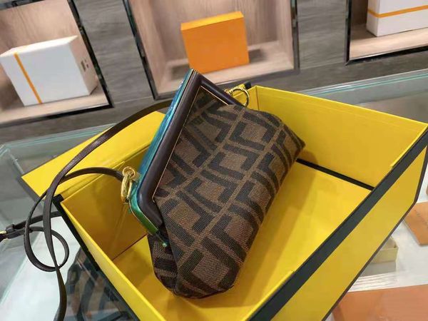 

designer shoulder bags special crossbody bag women luxury purse with box for evening occasion 2021new fashion pocket handbag 5188