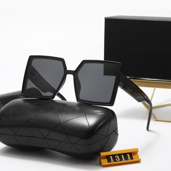

2021 brand sunglasses square luxury men and women designer outdoor fashion glasses with box, White;black