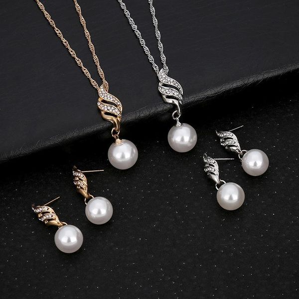 

chains fashion temperament bride elegant diamond earrings wave line wedding pearl necklace women jewelry set mother of chain, Silver