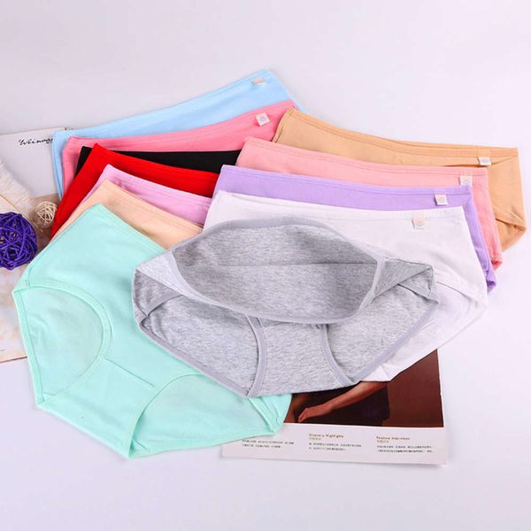 

basic cotton comfortable breathable medium waist briefs straight, Black;pink