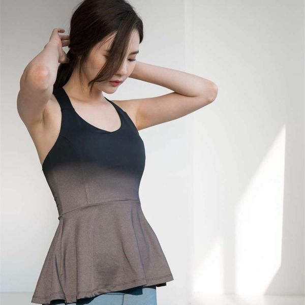 

New Yoga Top Women's body-building clothes with chest cushion running sports quick drying vest sexy open back skirt tail, Gray