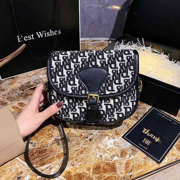 

2022 factory wholesale new saddle bag women's slung small square shoulder