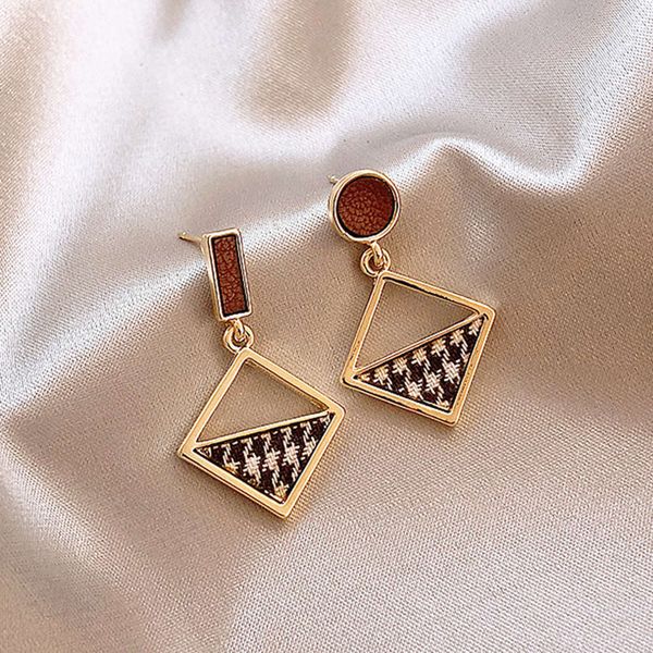 

925 silver needle simple color female temperament korean students personality mini compact versatile earrings, Black