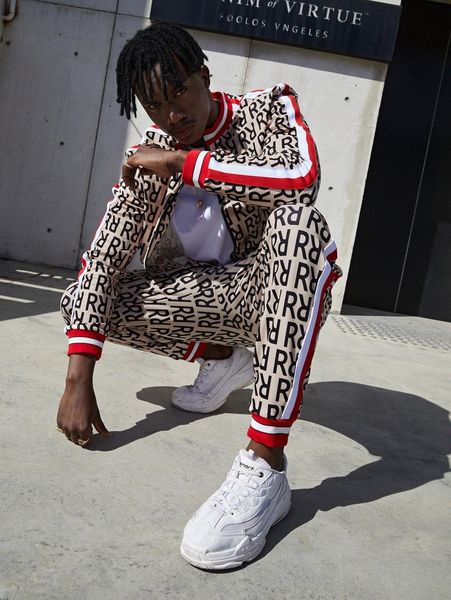 

men allover letter graphic striped tape jacket and joggers set l0wb#, Gray