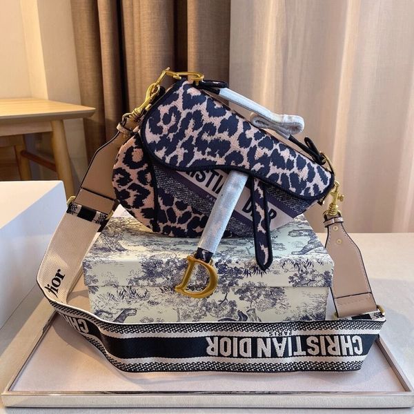 

women's bag 2021 new fashion korean versatile old flower with retro saddle leopard single shoulder underarm