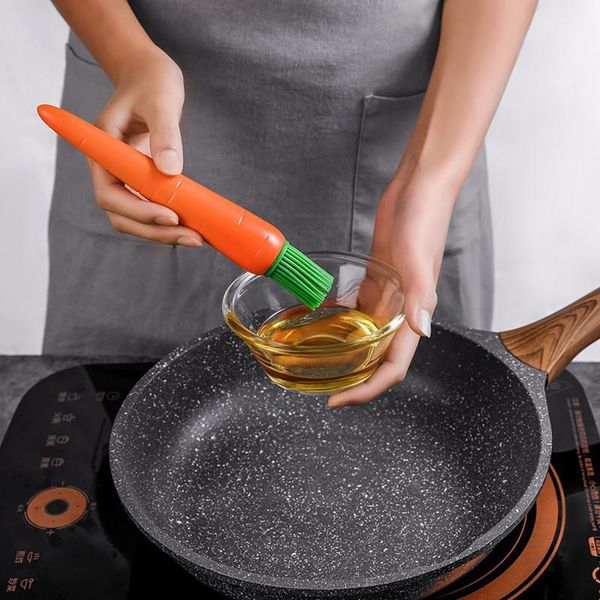 

tools & accessories 2pcs grill brush carrot barbecue silicone oil kitchen tool silica gel bbq