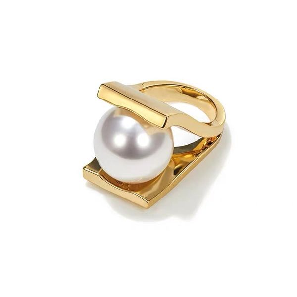 

cluster rings srcoi gold color metal hollow big imitation pearl ring personality exaggeration design finger for women elegant party, Golden;silver