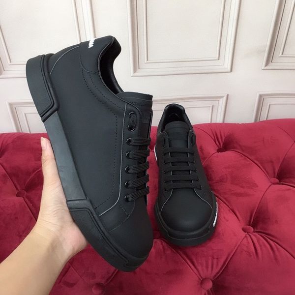 

new designer women mens luxury casual leather white leather with pyramid rivet sneakers low up sneakers loafers many colors 34-45, Black