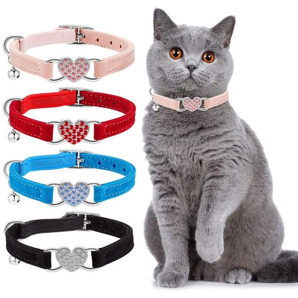 Kedi yakaları, kedi yavrusu Chihuahua Köpek Pet Aksesuarları için Kalp Rhinestone ve Bell Yumuşak Kadife ile Ayarlanabilir Kolye Yaka Kurşun